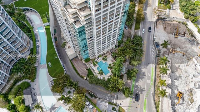 3400 SW 27th Ave 605, Miami, FL 33133