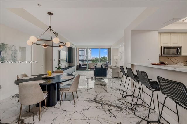 3400 SW 27th Ave 605, Miami, FL 33133