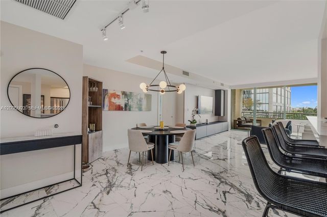 3400 SW 27th Ave 605, Miami, FL 33133