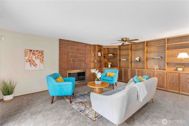 2222 NE Lexington Drive, Bremerton, WA 98311