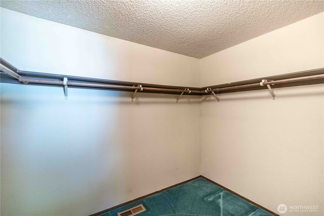 2222 NE Lexington Drive, Bremerton, WA 98311