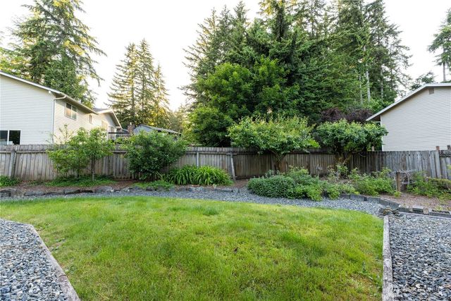 2222 NE Lexington Drive, Bremerton, WA 98311