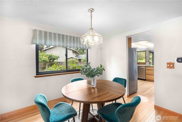 2222 NE Lexington Drive, Bremerton, WA 98311