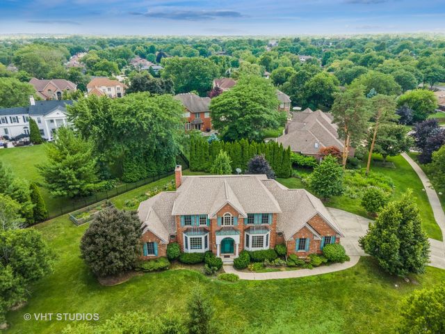 1527 Lexington Circle, Schaumburg, IL 60173