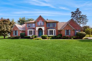 1527 Lexington Circle, Schaumburg, IL 60173