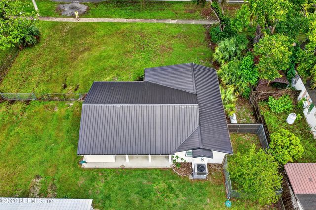1619 HAMMOND Boulevard, Jacksonville, FL 32221