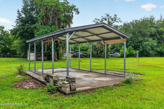 1619 HAMMOND Boulevard, Jacksonville, FL 32221