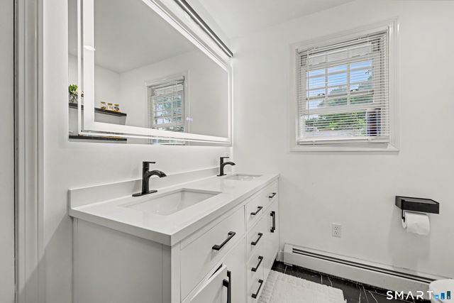 146 Manchester Avenue, Waterbury, CT 06705