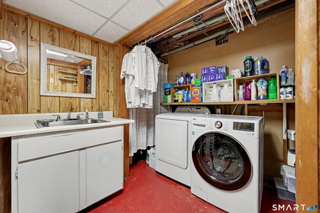 146 Manchester Avenue, Waterbury, CT 06705