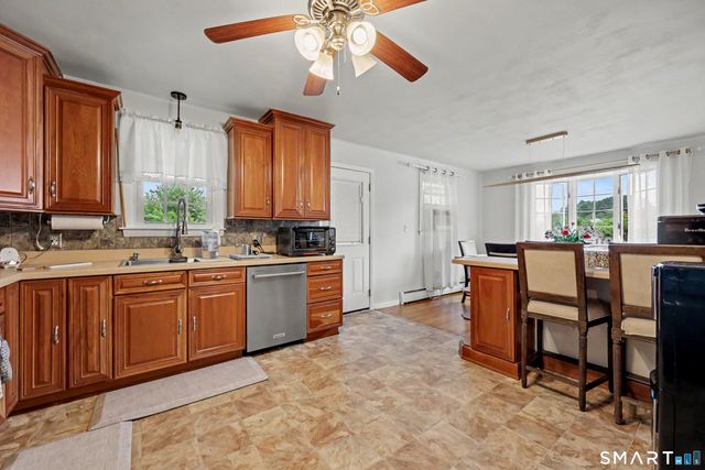 146 Manchester Avenue, Waterbury, CT 06705