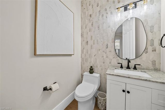 12710 Aviano DR, Naples, FL 34105