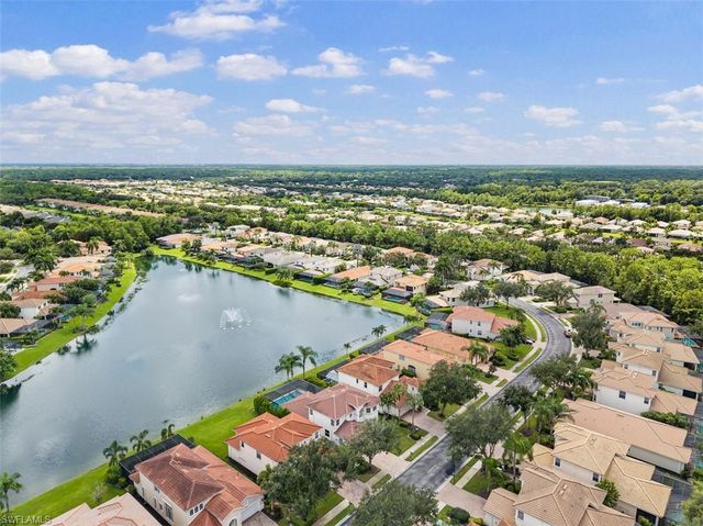 12710 Aviano DR, Naples, FL 34105