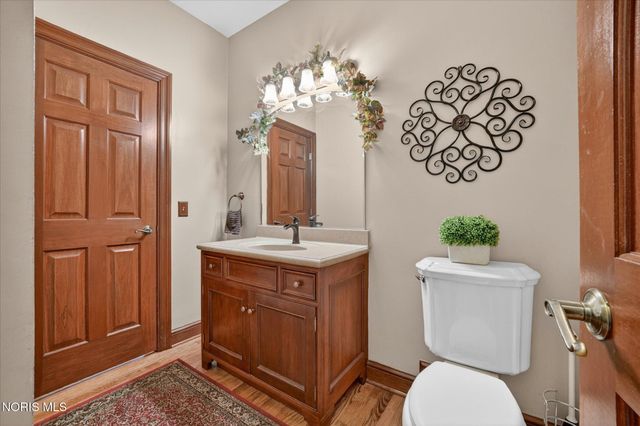 9211 Shadow Brook Drive, Sylvania, OH 43560