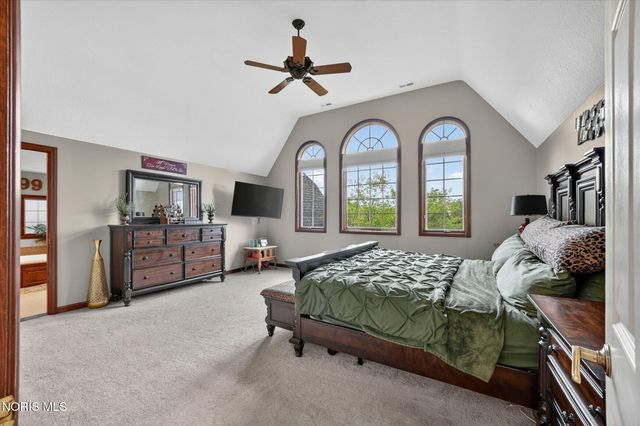 9211 Shadow Brook Drive, Sylvania, OH 43560