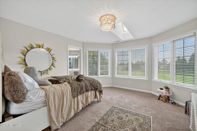 9211 Shadow Brook Drive, Sylvania, OH 43560