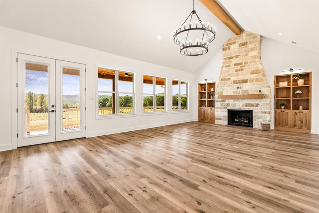 236 Castleberry Road, Greenbrier, AR 72058