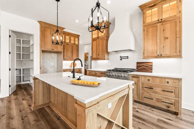 236 Castleberry Road, Greenbrier, AR 72058