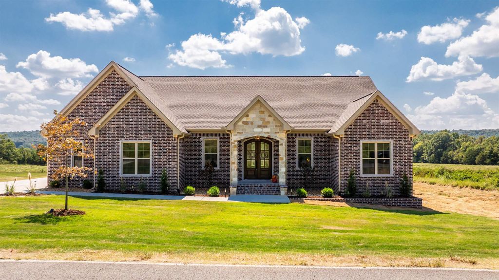 236 Castleberry Road, Greenbrier, AR 72058