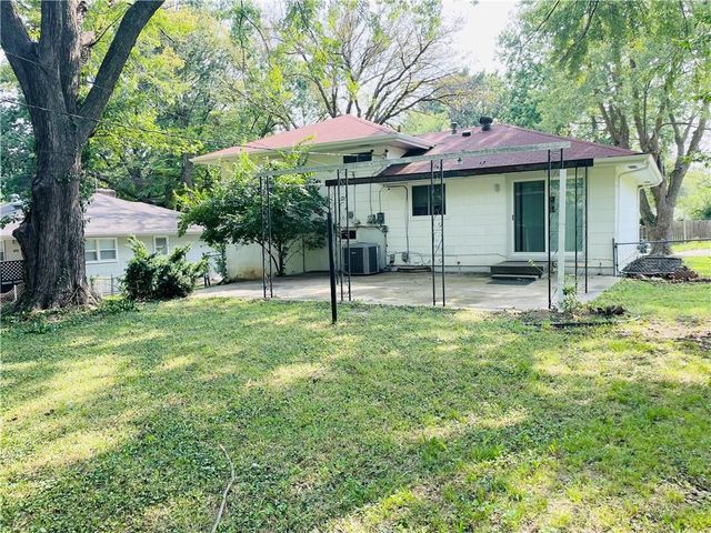 11703 Belmont Avenue, Kansas City, MO 64134