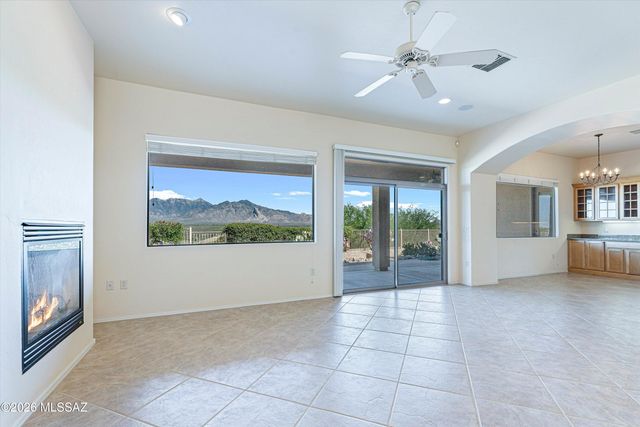 5481 S Acacia Creek Drive, Green Valley, AZ 85622