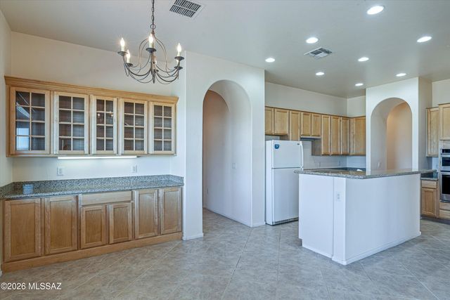 5481 S Acacia Creek Drive, Green Valley, AZ 85622