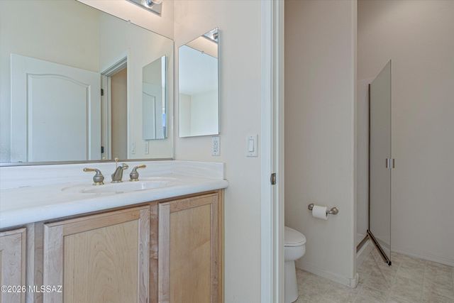 5481 S Acacia Creek Drive, Green Valley, AZ 85622