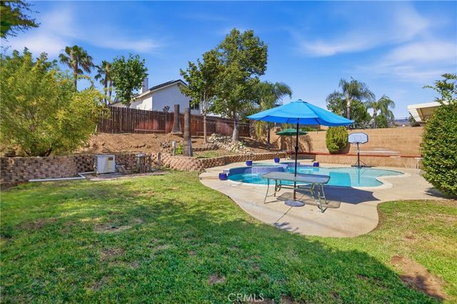 34308 Bella Vista, Yucaipa, CA 92399