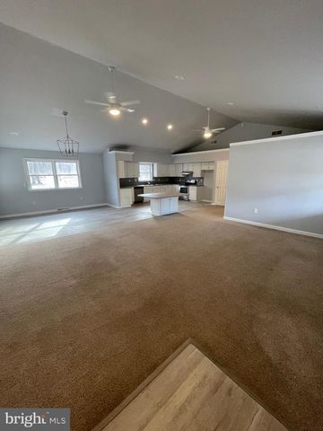 3266 ROSSTOWN RD, Wellsville, PA 17365