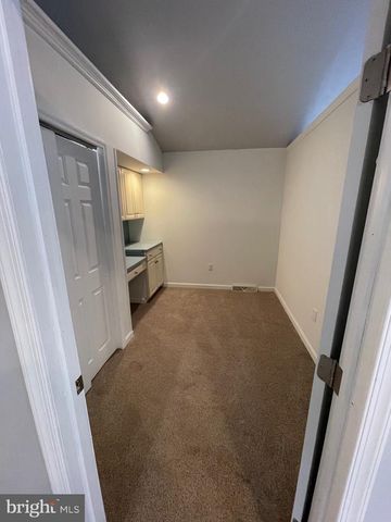 3266 ROSSTOWN RD, Wellsville, PA 17365