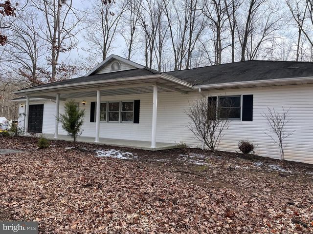 3266 ROSSTOWN RD, Wellsville, PA 17365