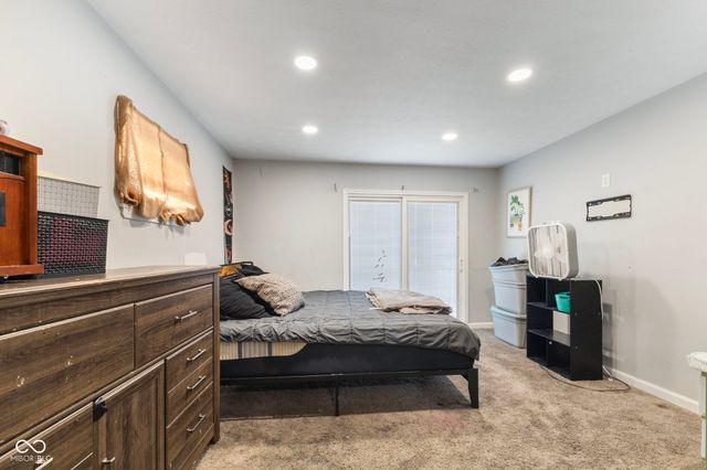 585 Northgate Drive, Greenwood, IN 46143