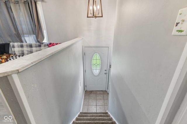 585 Northgate Drive, Greenwood, IN 46143