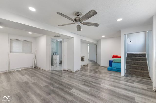 585 Northgate Drive, Greenwood, IN 46143