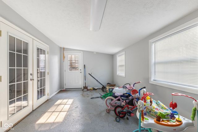 585 Northgate Drive, Greenwood, IN 46143