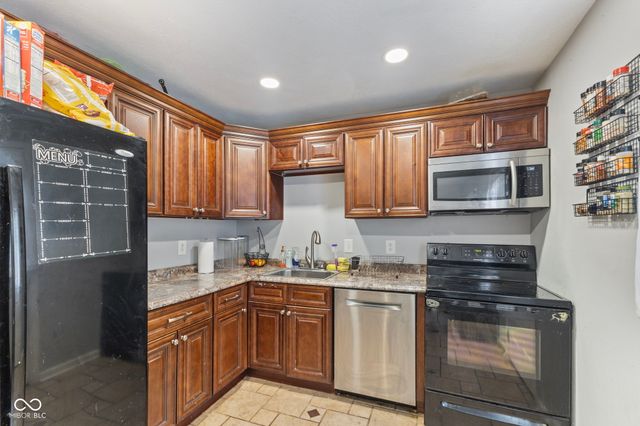 585 Northgate Drive, Greenwood, IN 46143