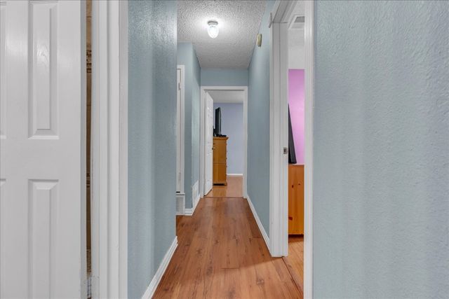 905 SE 3rd Street, Grand Prairie, TX 75051