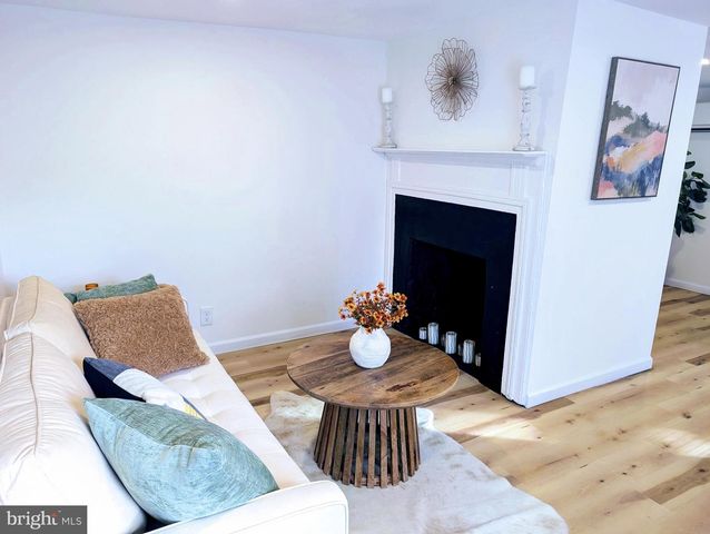 426 N BENTZ ST, Frederick, MD 21701