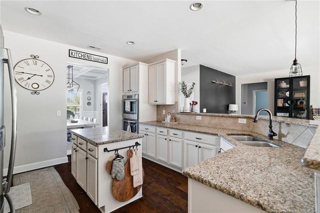 207 Brightleaf Drive, Whispering Pines, NC 28327