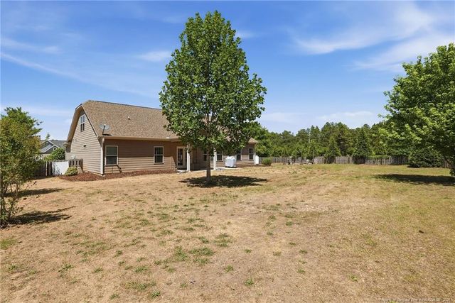 207 Brightleaf Drive, Whispering Pines, NC 28327