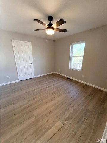 10377 Private Drive 5294, Rolla, MO 65401