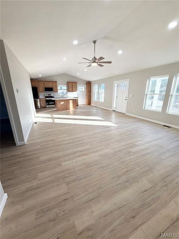 10377 Private Drive 5294, Rolla, MO 65401