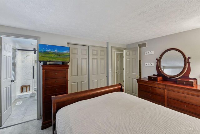 8819 Pembrooke Street, Deerfield Twp., OH 45039