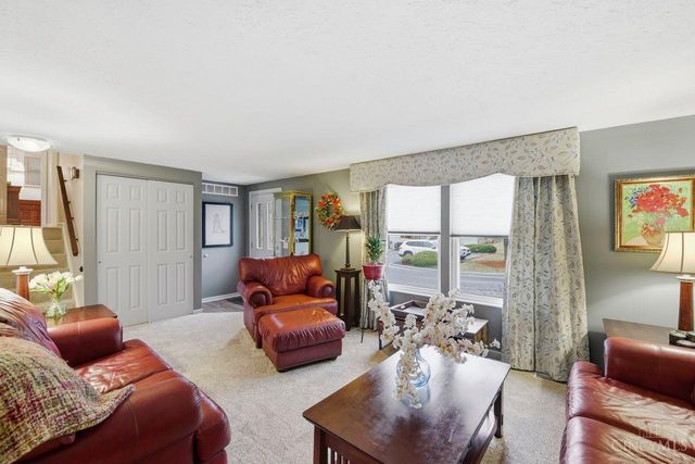 8819 Pembrooke Street, Deerfield Twp., OH 45039