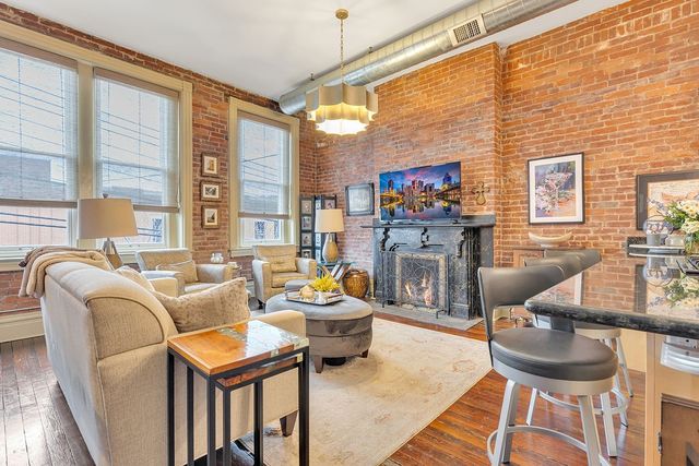 5202 BUTLER ST. 1, Lawrenceville, PA 15201