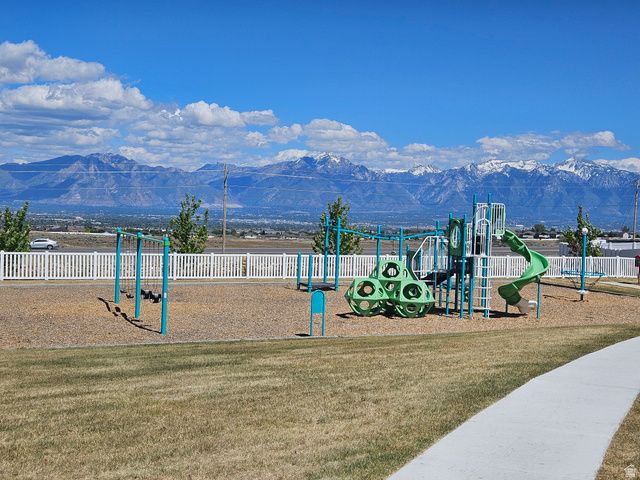 6720 S WINDOW PEAK WAY, West Jordan, UT 84081