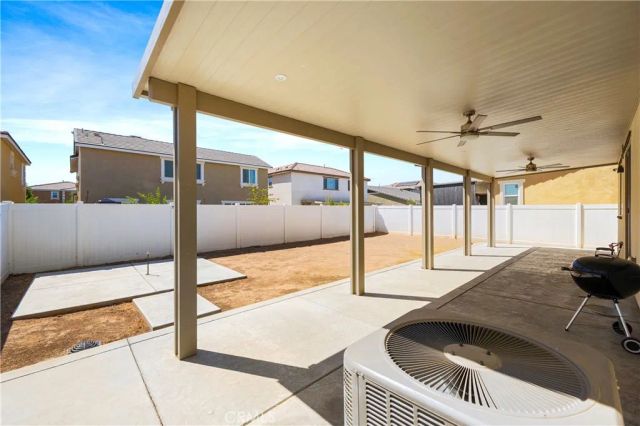 27545 Cloudy Peak Way, Menifee, CA 92584