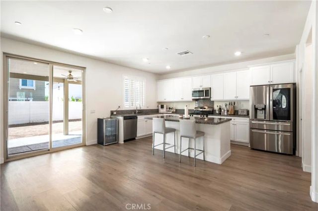 27545 Cloudy Peak Way, Menifee, CA 92584