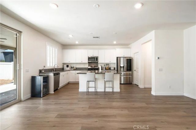 27545 Cloudy Peak Way, Menifee, CA 92584