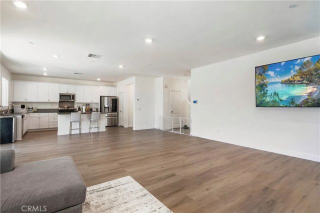 27545 Cloudy Peak Way, Menifee, CA 92584