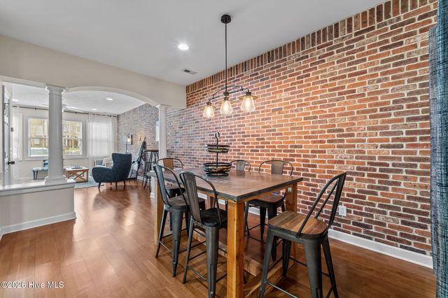 255 E Delaware Avenue Unit F, Southern Pines, NC 28387